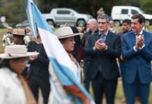 El gobernador encabezó la conmemoración del 205º aniversario de la Batalla de León